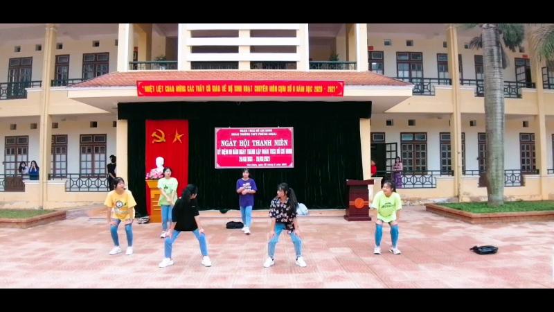 Trường THPT Phiêng Khoài