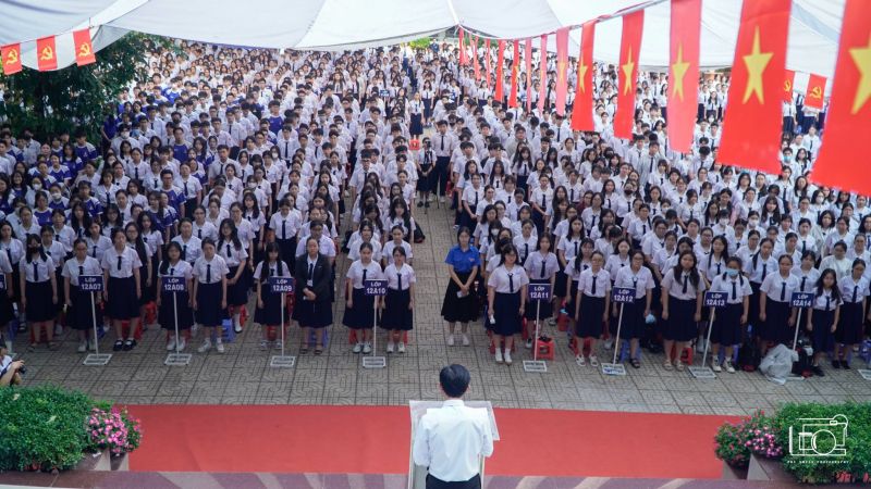 Trường THPT Phú Nhuận