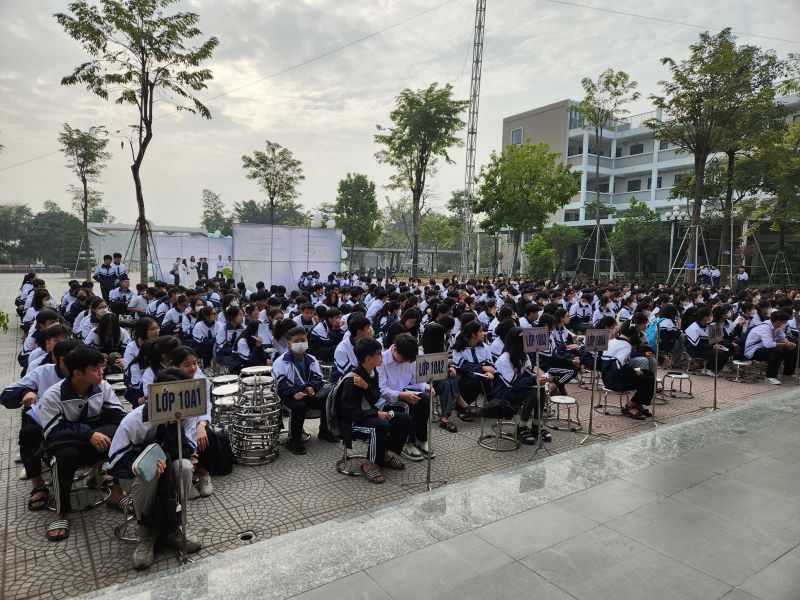 Trường THPT Quốc Oai