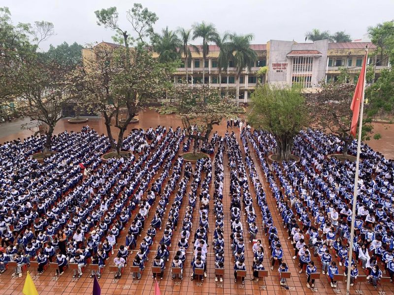 Trường THPT Quỳnh Côi