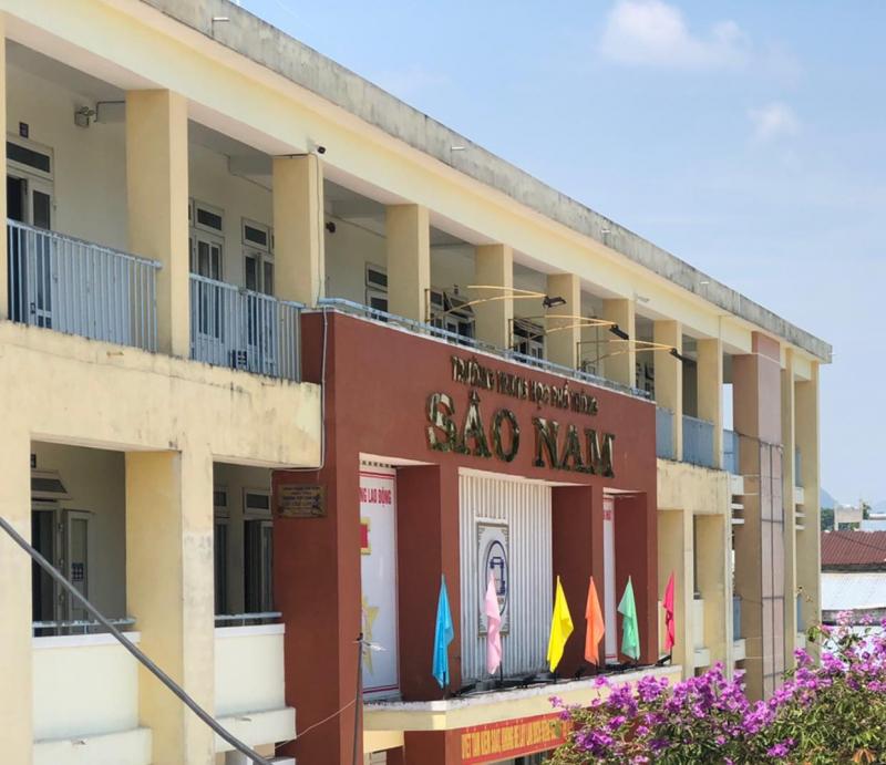 Trường THPT Sào Nam