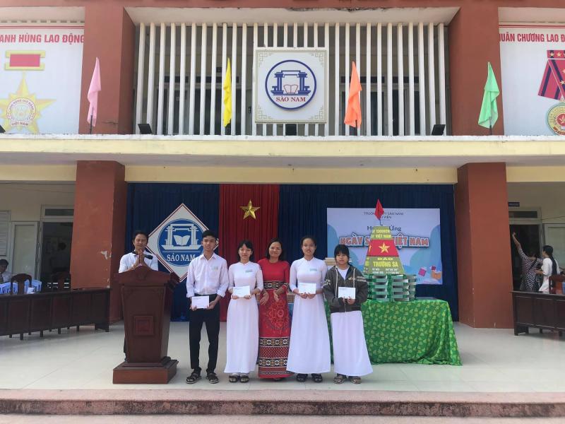 Trường THPT Sào Nam