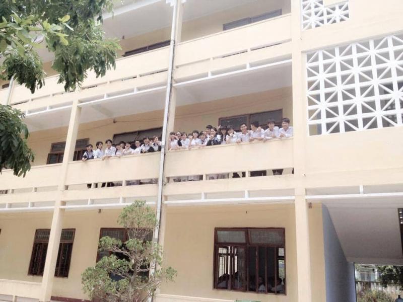 Trường THPT số 1 Đức Phổ