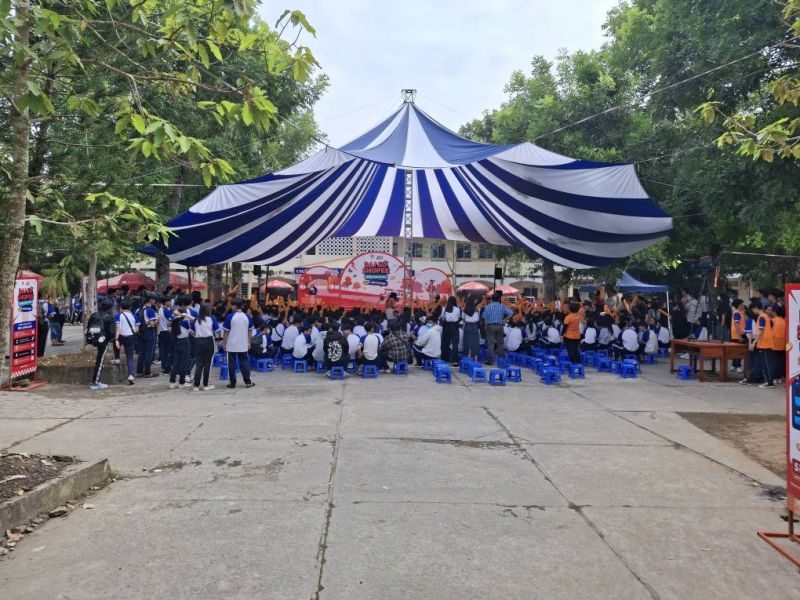 Trường THPT Tầm Vu