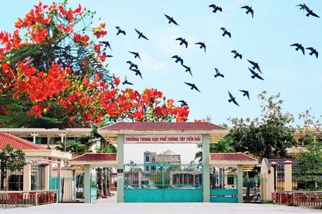 Trường THPT Tây Tiền Hải Thái Bình
