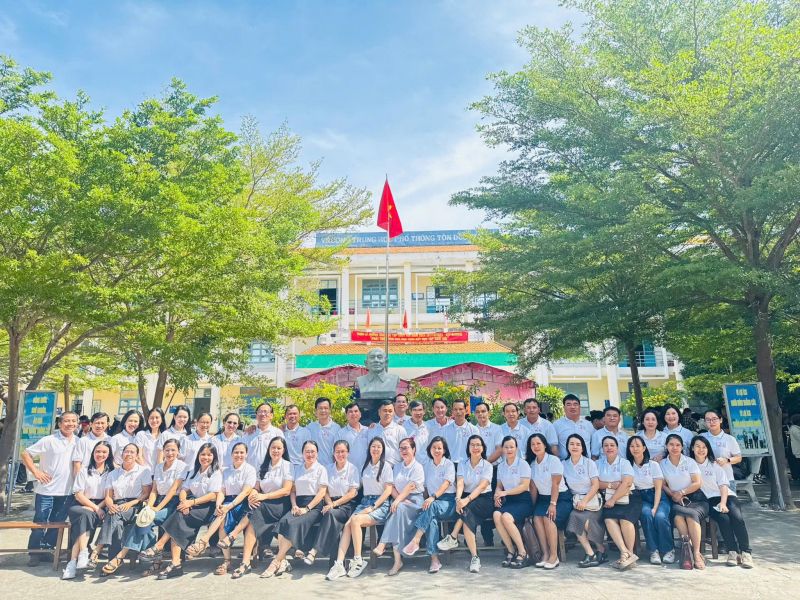 Trường THPT Tôn Đức Thắng