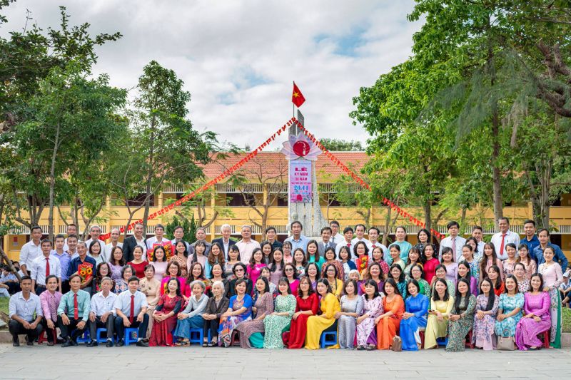 Trường THPT Trần Quý Cáp