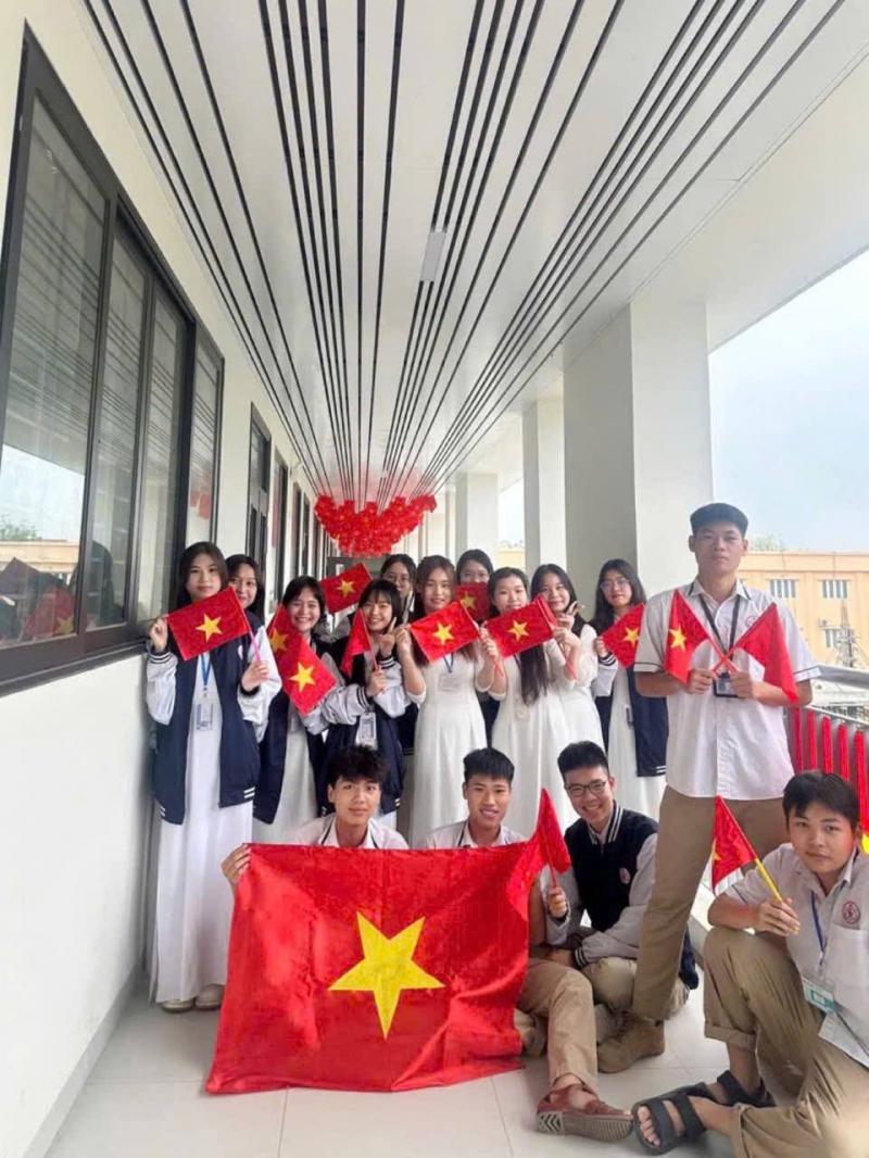 Trường THPT Yên Viên