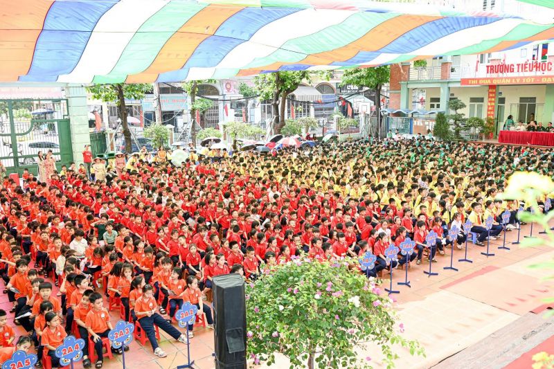 Trường Tiểu học Bãi Cháy