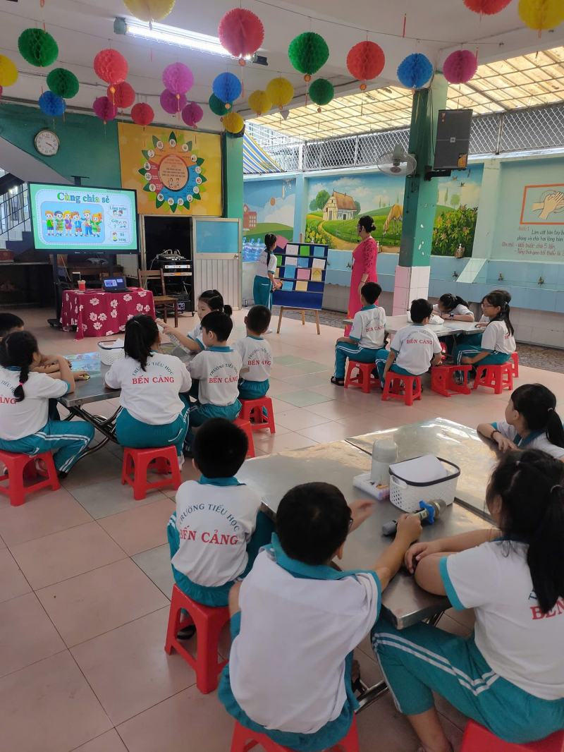 Trường tiểu học Bến Cảng