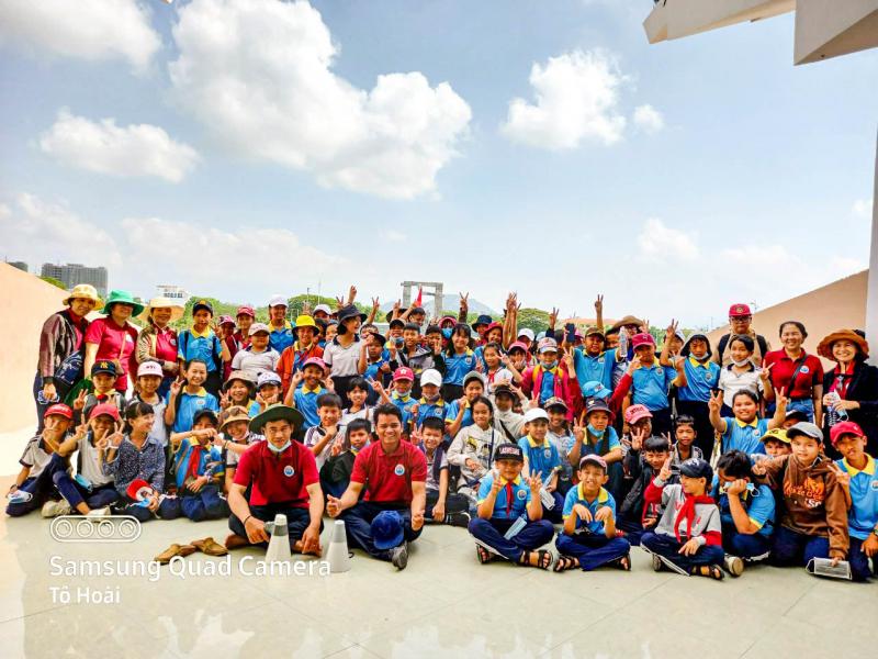 Trường Tiểu học Bình Quý