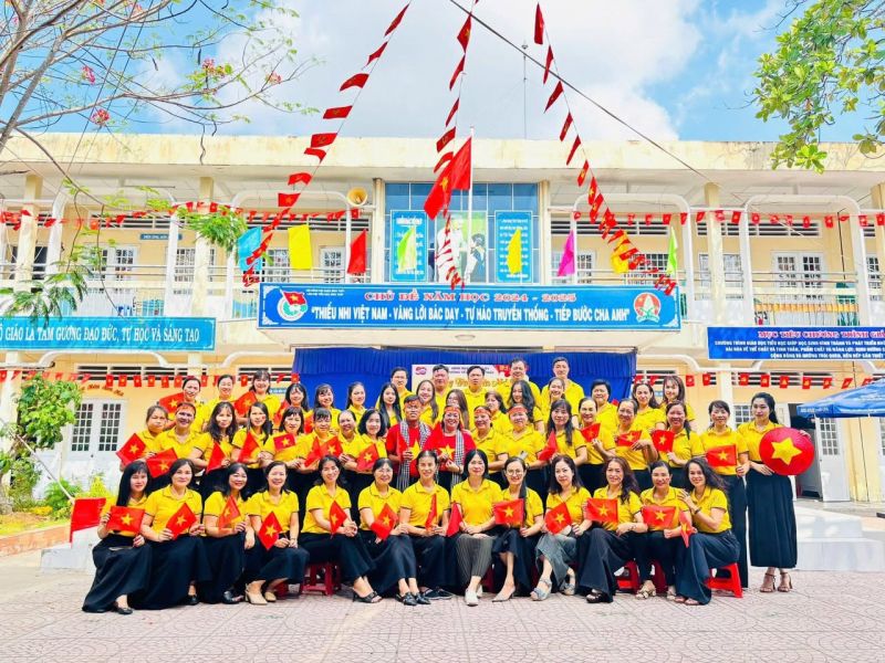 Trường tiểu học Bình Thuỷ
