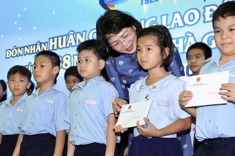 Trường Tiểu Học Cẩm Phô