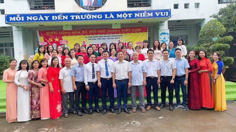 Trường Tiểu học Cao Bá Quát