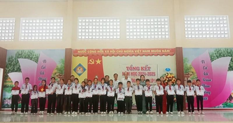 Trường Tiểu học Đà Sơn