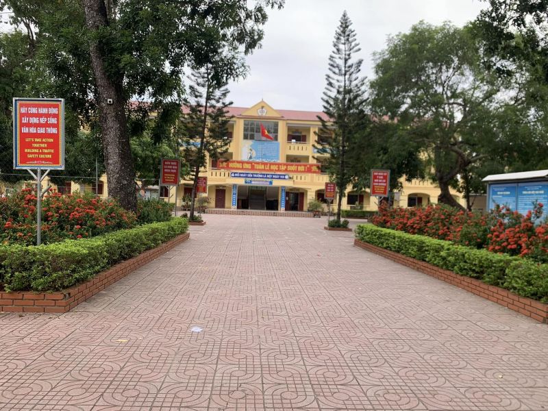 Trường tiểu học Diễn Thái