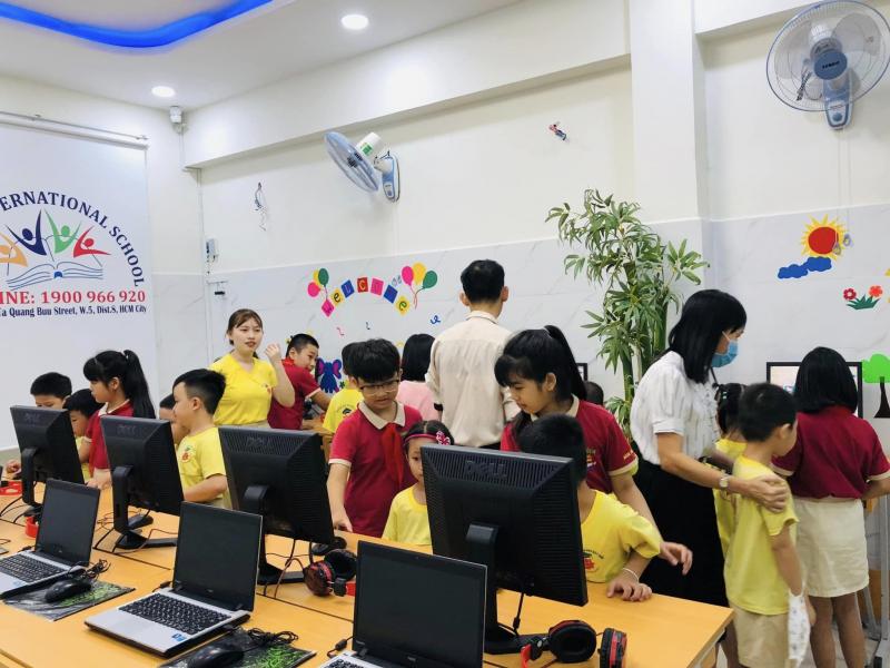 Trường Tiểu Học Đông Nam Á
