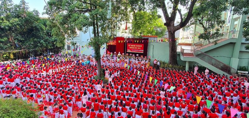 Trường Tiểu học Hạ Long
