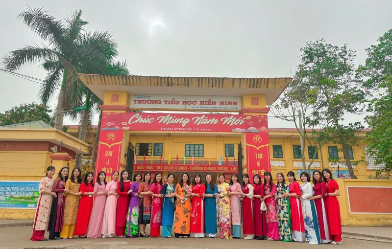 Trường Tiểu học Hiền Ninh