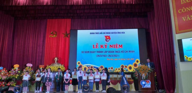 Trường Tiểu học Hòa Phú