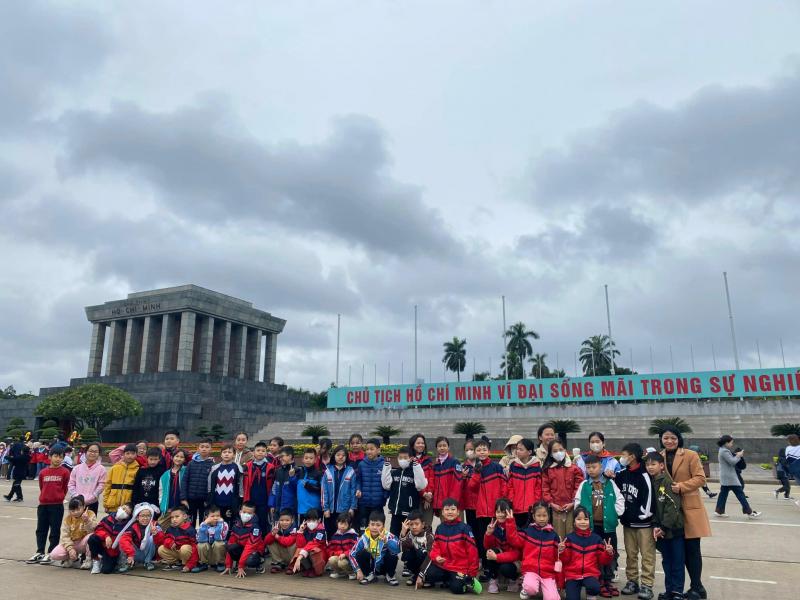Trường Tiểu học Hương Đình