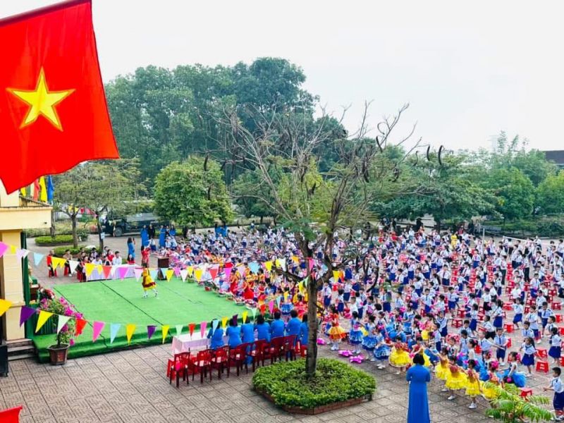 Trường tiểu học Lạc Sơn