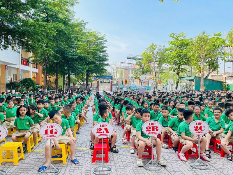 Trường Tiểu học Lê Mao