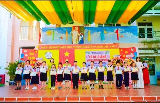 Trường Tiểu học Ngô Gia Tự