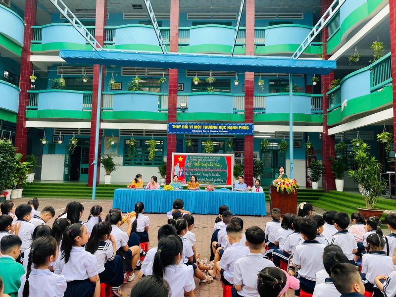 Trường tiểu học Nguyễn Du
