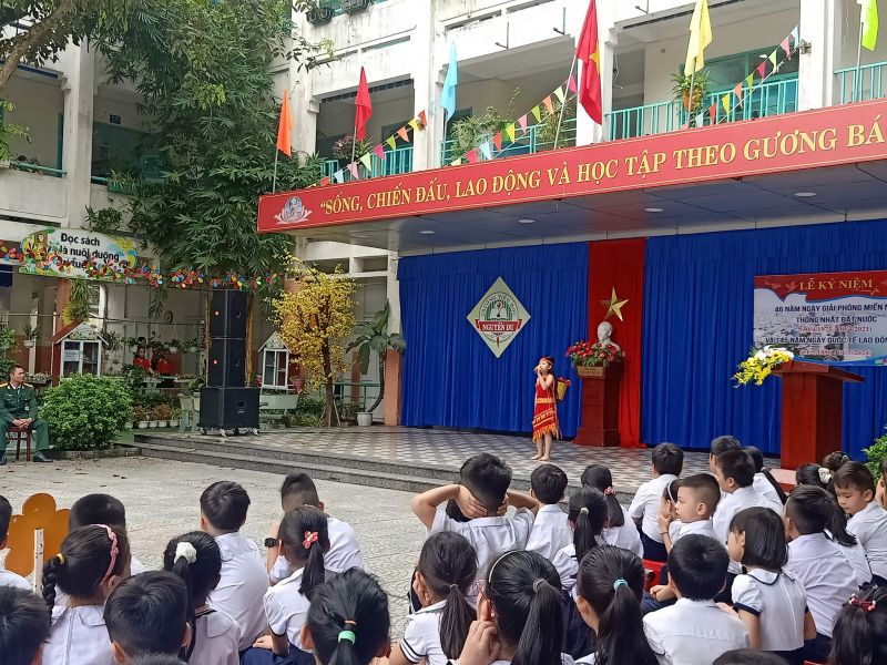 Trường tiểu học Nguyễn Du