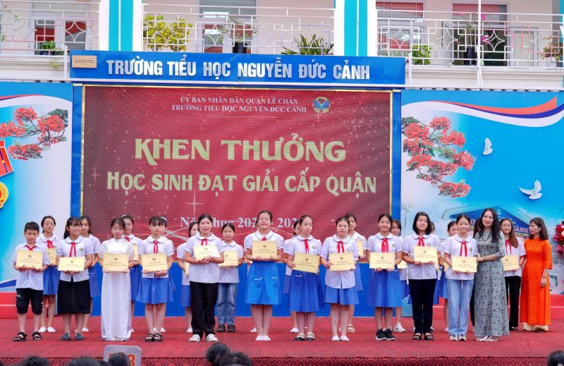 Trường Tiểu học Nguyễn Đức Cảnh