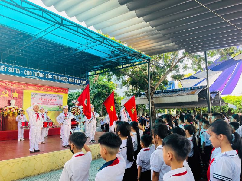 Trường Tiểu học Ông Ích Đường