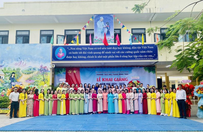 Trường Tiểu Học Phạm Hồng Thái