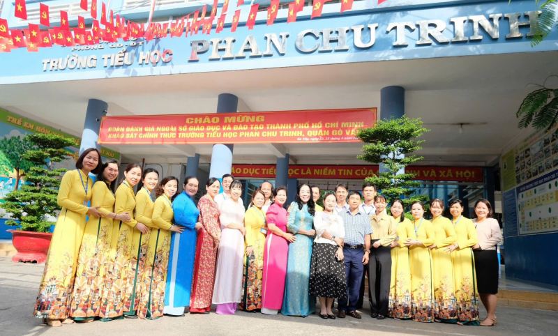 Trường Tiểu học Phan Chu Trinh