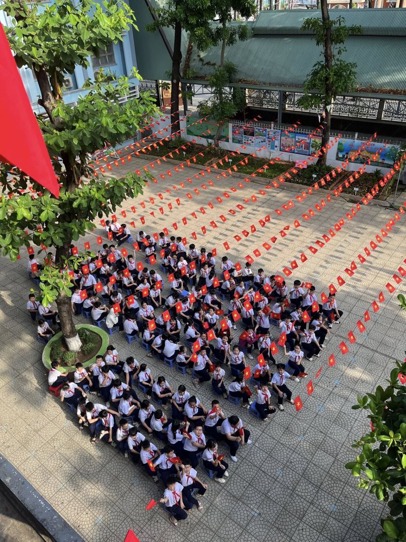 Trường tiểu học Phan Chu Trinh
