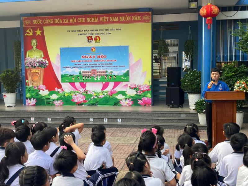 Trường Tiểu học Phú Thọ