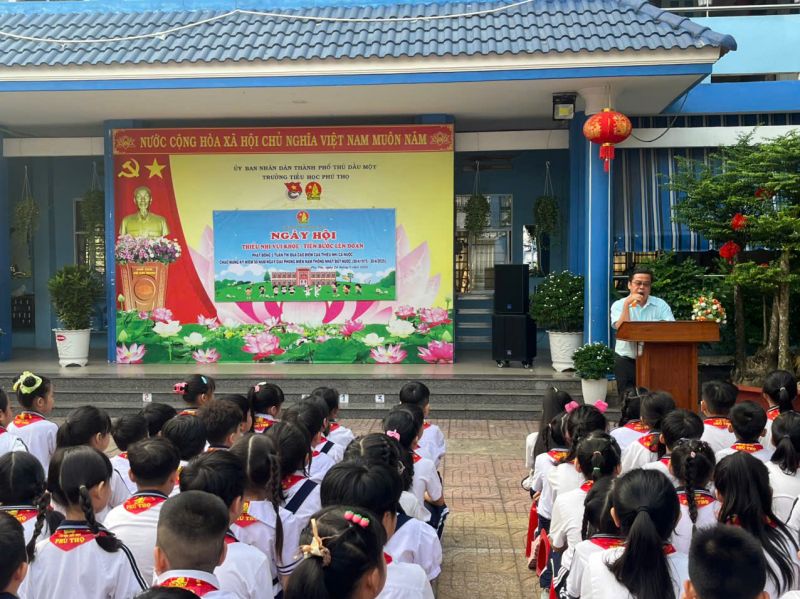 Trường Tiểu học Phú Thọ