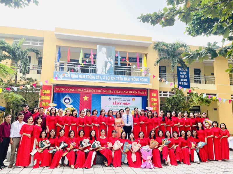 Trường Tiểu học Quang Trung