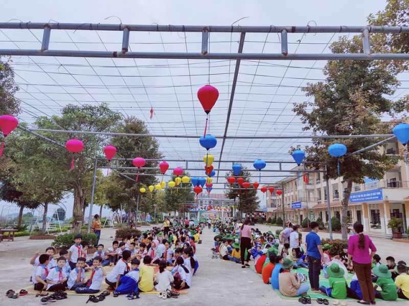 Trường Tiểu Học Quyết Tiến