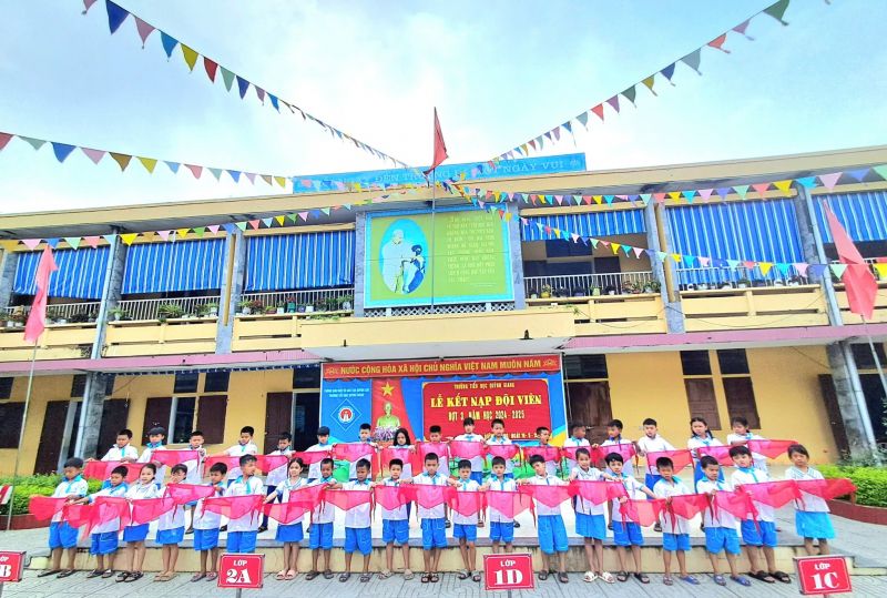 Trường Tiểu học Quỳnh Giang