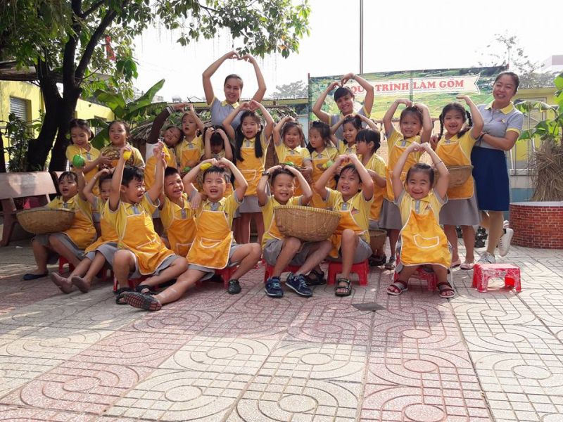 Trường tiểu học Thần Đồng