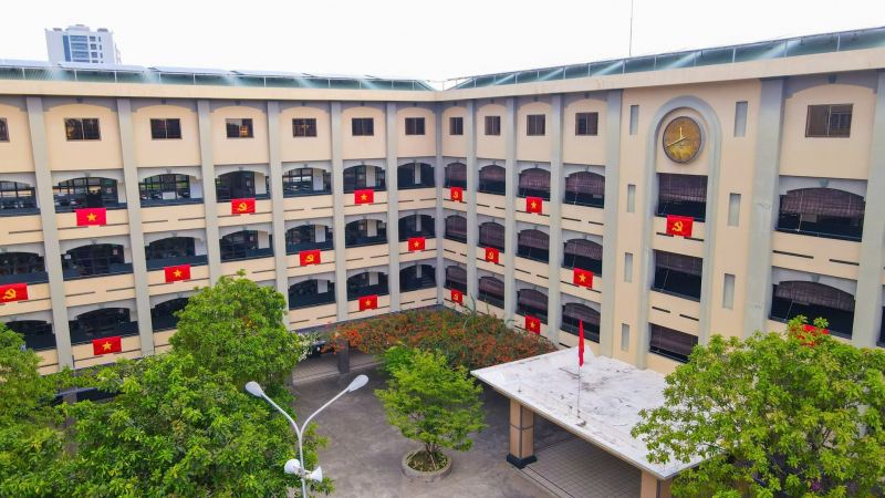 Trường Tiểu học -THCS - THPT Bùi Thị Xuân Biên Hòa