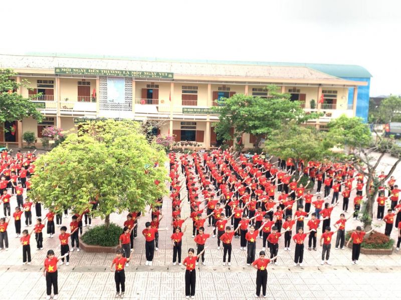 Trường Tiểu học Thịnh Sơn