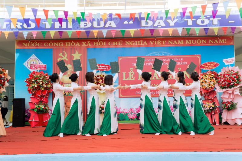 Trường Tiểu học Tôn Đức Thắng