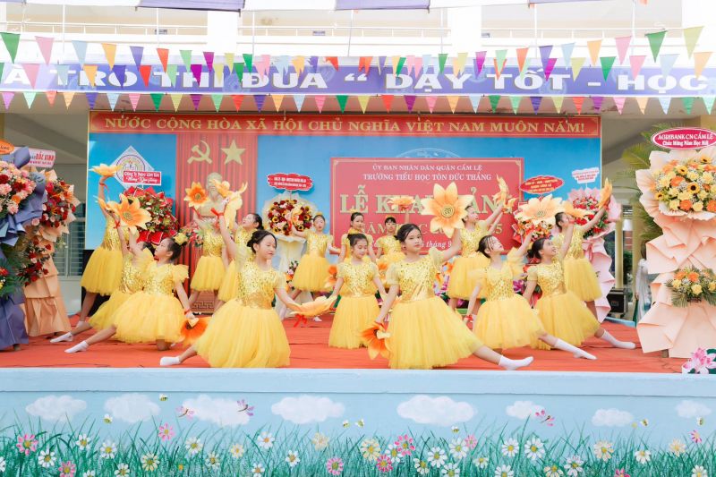 Trường Tiểu học Tôn Đức Thắng