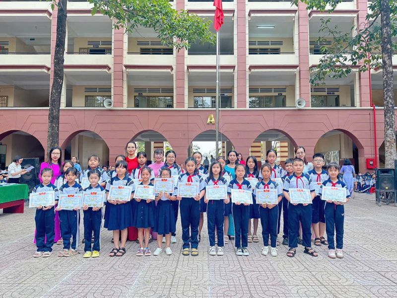 Trường Tiểu học Trần Đại Nghĩa