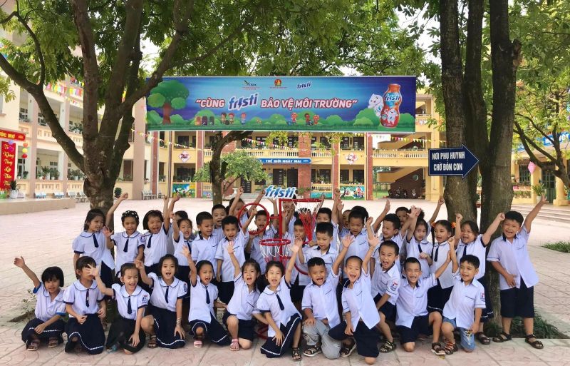 Trường tiểu học Trần Phú