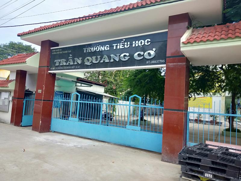 Trường Tiểu học Trần Quang Cơ