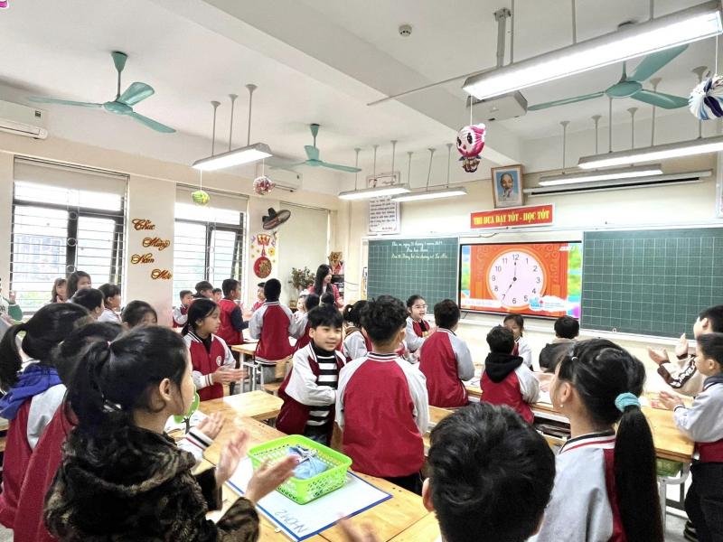 Trường Tiểu học Tứ Liên