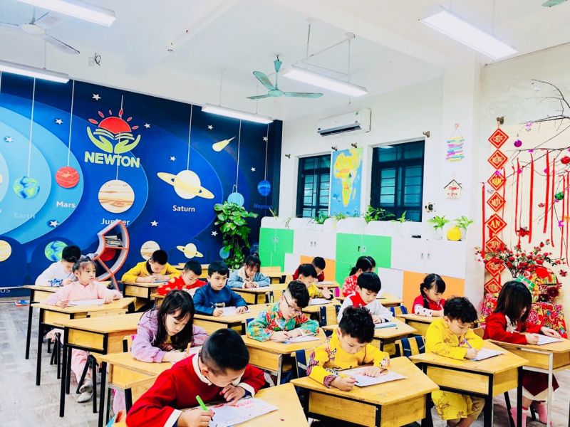 Trường tiểu học và THCS Newton